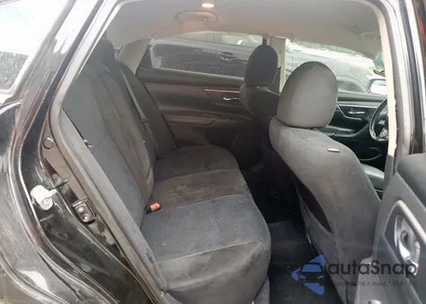 2015 Nissan Altima 2.5 из США, поврежденный, VIN 1N4AL3AP2FC570121